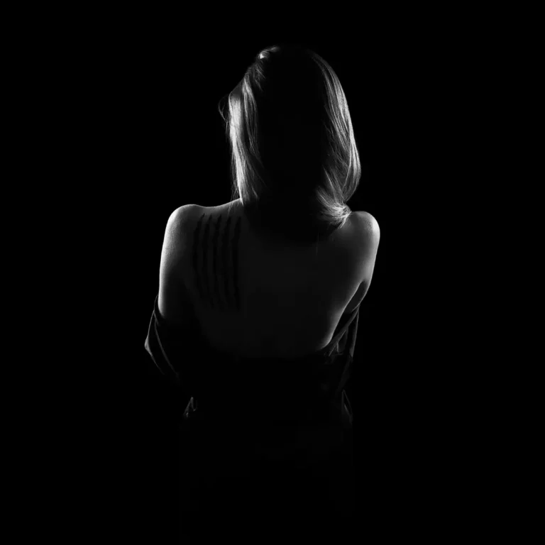 Fotograf Giżycko - sensualna sesja studyjna