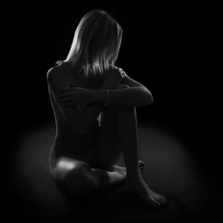 Fotograf Giżycko - sensualna sesja studyjna