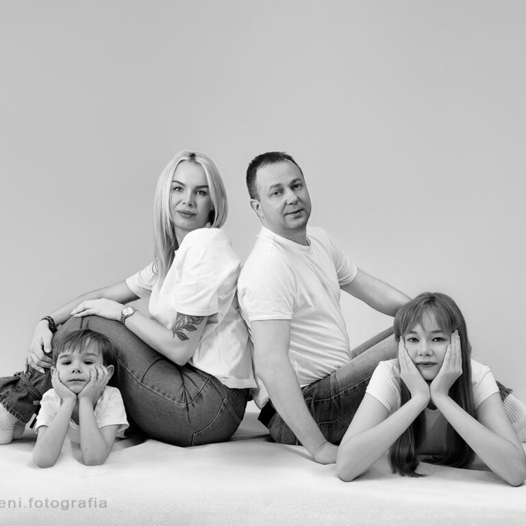 Fotograf Giżycko - rodzinna sesja studyjna